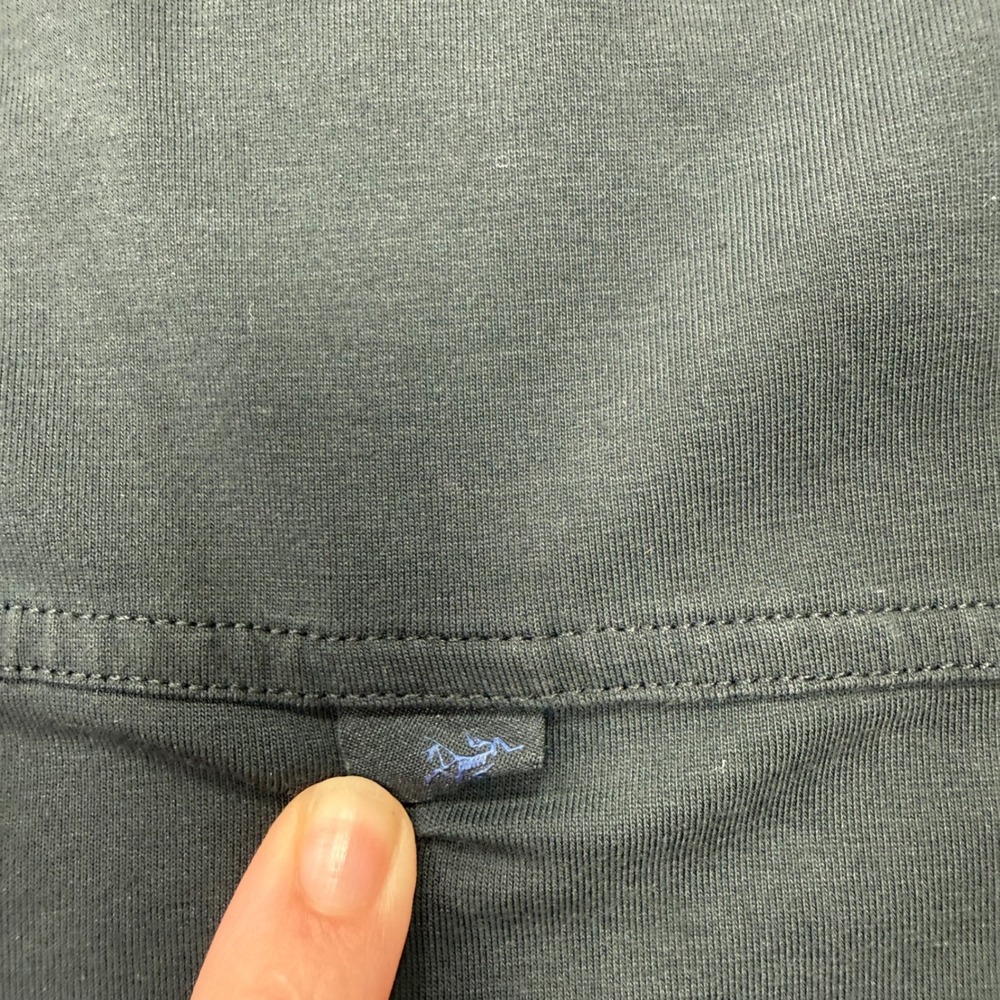 Arcteryx Captive Polo Shirt Mens XXL Black Short Sleeve Techwear 11625-7 - Picture 3 of 8